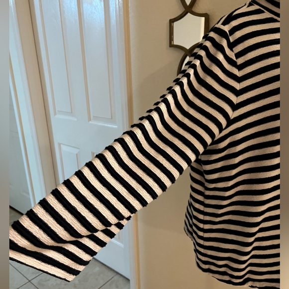 Ann Taylor Loft - pull over top w/ mock neck in size XXL - cozy - Picture 6 of 8